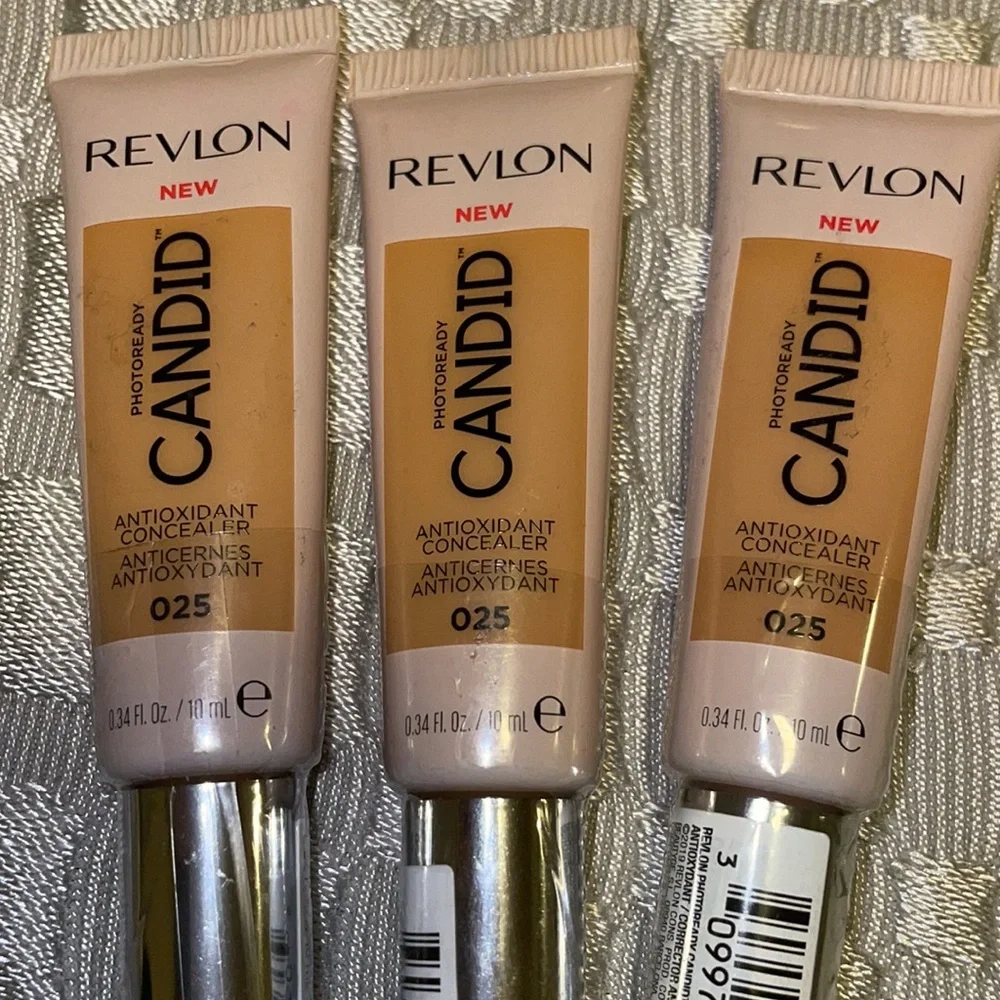 Revlon PhotoReady Candid Antioxidant Concealer 025